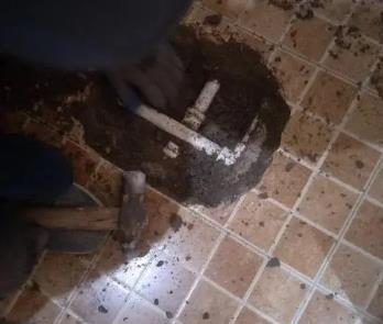 沙市卫生间漏水维修公司为您分享下卫生间渗水如何处理及注意事项